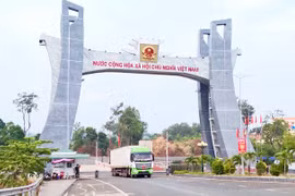 Cửa khẩu Quốc tế Lệ Thanh: Đảm bảo lưu thông trong bối cảnh dịch bệnh