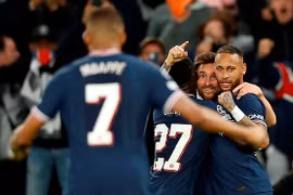 Kết quả bảng A Champions League: Messi lập siêu phẩm giúp PSG chiến thắng