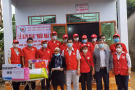 Lá cờ đầu về hoạt động nhân đạo