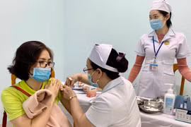 Tiếp nhận thêm 11.700 liều vắc xin Pfizer