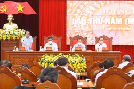 Hội nghị lần thứ 5 Ban Chấp hành Đảng bộ tỉnh khóa XVI (mở rộng): Cho ý kiến 5 dự thảo nghị quyết và chương trình hành động