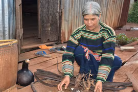 Giữ "hồn" rượu cần truyền thống