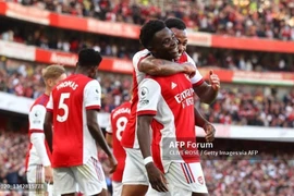 Aubameyang ghi bàn, Arsenal dễ dàng đánh bại Tottenham