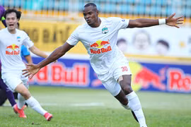 HAGL gia hạn hợp đồng với ngoại binh Brazil