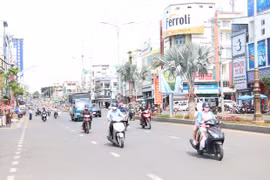 Pleiku kết thúc 12 ngày thực hiện giãn cách xã hội, người dân phấn khởi