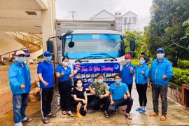 Nghĩa tình hai tiếng "đồng bào"