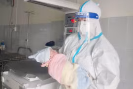 Gia Lai: Phẫu thuật thành công cho 1 sản phụ là F0