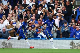 Kết quả Ngoại hạng Anh, Chelsea 3-0 Aston Villa: Lukaku lại bùng nổ