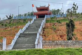 Đắk Lắk: Đài tưởng niệm liệt sĩ sụt lún, hư hỏng nghiêm trọng sau vài trận mưa