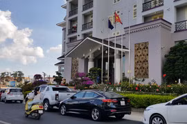 Lâm Đồng: Tạm ngừng chốt kiểm dịch nội tỉnh, nhiều dịch vụ được hoạt động lại