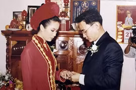 Trịnh Kim Chi hé lộ ảnh cưới cách đây 21 năm với chồng doanh nhân