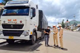 Pleiku: Xử phạt 2 phương tiện vận tải vi phạm quy định phòng-chống dịch
