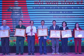 Ban Liên lạc những người tham gia hoạt động cách mạng trong các thời kỳ kháng chiến tỉnh Gia Lai kỷ niệm 10 năm Ngày thành lập