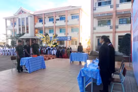 Phiên tòa giả định về tội phạm ma túy trong học đường: Cảnh tỉnh học sinh