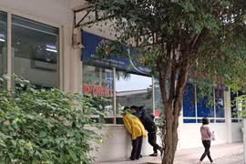 Công khai giá thuốc: Minh bạch hay làm cho có?