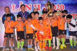 Giải bóng đá Cụm học sinh liên trường tiểu học TP. Pleiku: Trường Tiểu học Nguyễn Văn Trỗi giành chức vô địch