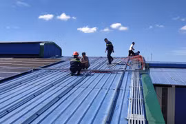 Ia Grai: Cháy hệ thống điện mặt trời áp mái