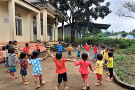 Xây dựng điểm trường lẻ "xanh-sạch-đẹp-an toàn"