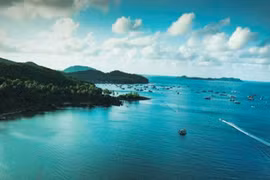 Đảo Ngọc đang vào mùa đẹp nhất năm, không đi phí cả thanh xuân