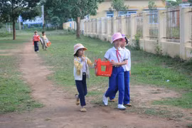 Một thoáng tuổi thơ với phố núi