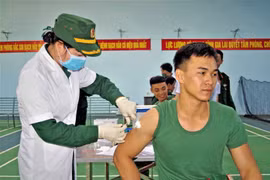 Gia Lai: Gần 7.500 mũi tiêm phòng vắc xin bệnh bạch hầu cho cán bộ, chiến sĩ