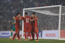 Đội tuyển Việt Nam bị U22 cầm hoà 2-2 tại Việt Trì