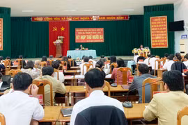 Ông Nguyễn Trường Sơn được bầu giữ chức Chủ tịch UBND thị xã Ayun Pa