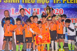 Sân chơi bổ ích cho các cầu thủ "nhí" ở Pleiku