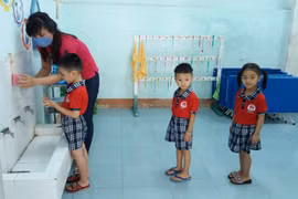 Sở Giáo dục và Đào tạo tỉnh Gia Lai phê bình các đơn vị chưa cài đặt, sử dụng hệ thống "An toàn Covid-19"