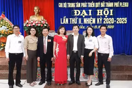 Nỗ lực chuẩn bị tổ chức tốt đại hội Đảng bộ cơ sở