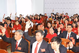 Agribank Đông Gia Lai gắn xây dựng Đảng với nhiệm vụ chuyên môn