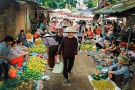 Chợ làng