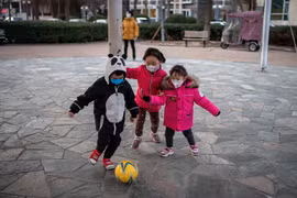 Phụ nữ có thai và trẻ em phải chú trọng phòng ngừa virus corona