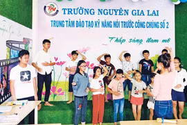Trung tâm Đào tạo kỹ năng nói trước công chúng: Nơi "truyền lửa" đam mê