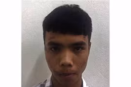 Xin quá giang, thanh niên 17 tuổi cướp điện thoại