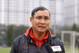 Có hay không việc HLV Mai Đức Chung bị VFF nợ lương?