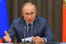 Putin tuyên bố sốc về siêu vũ khí của quân đội Nga