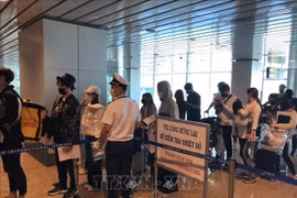 Từ 0 giờ ngày 29/2, thực hiện khai báo y tế đối với khách nhập cảnh đến từ hoặc đi qua Iran và Italy