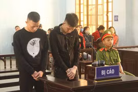 Gia Lai: 2 kẻ buôn ma túy mang "hàng nóng" lãnh án