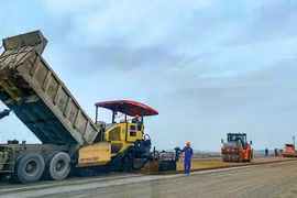 Tích cực triển khai nhiều dự án giao thông trọng điểm