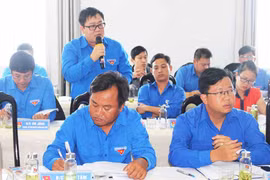 Lấy ý kiến đóng góp cho văn kiện đại hội Đảng