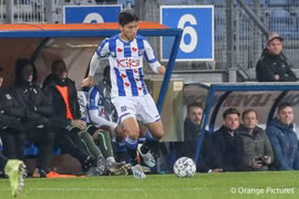 Văn Hậu đá trọn 90 phút, giúp Jong Heerenveen thắng đậm Jong Feyenoord