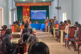 Ia Trok: Ra mắt Câu lạc bộ "Nói không với lợn hai chuồng"