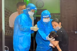 Bé 2 tuổi dương tính với SARS-CoV-2