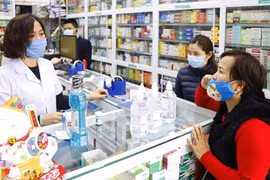 Lâm Đồng: Nghiêm cấm bán thuốc cho người bệnh có triệu chứng ho, sốt, sổ mũi...