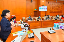 Khuyến khích ứng cử viên vận động bầu cử qua báo chí