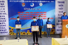 Tỉnh Đoàn Gia Lai phối hợp tổ chức Ngày hội ý tưởng sáng tạo Khối Công nhân và tuyên dương gia đình trẻ ấm no, hạnh phúc năm 2021