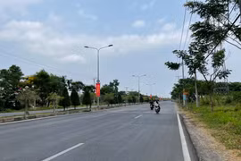 Đắk Lắk phát hiện xe khách giường nằm vận chuyển thuốc lá lậu