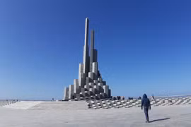 Tháp Nghinh Phong-biểu tượng mới của du lịch Phú Yên