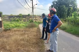 Đất hết sốt, nhiều nhà đầu tư 'chết đứng'